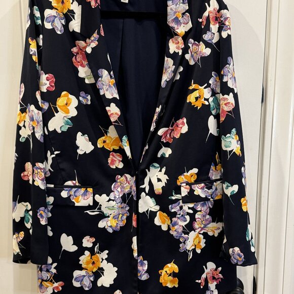 A New Day XXL Navy Floral Blazer GUC - Picture 5 of 7